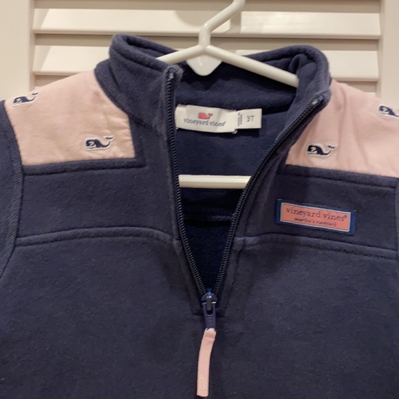 Vineyard Vines pullover - Picture 2 of 3